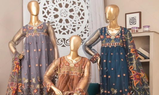 Pakistani Clothes for Women: Perfect for Weddings and Festivals