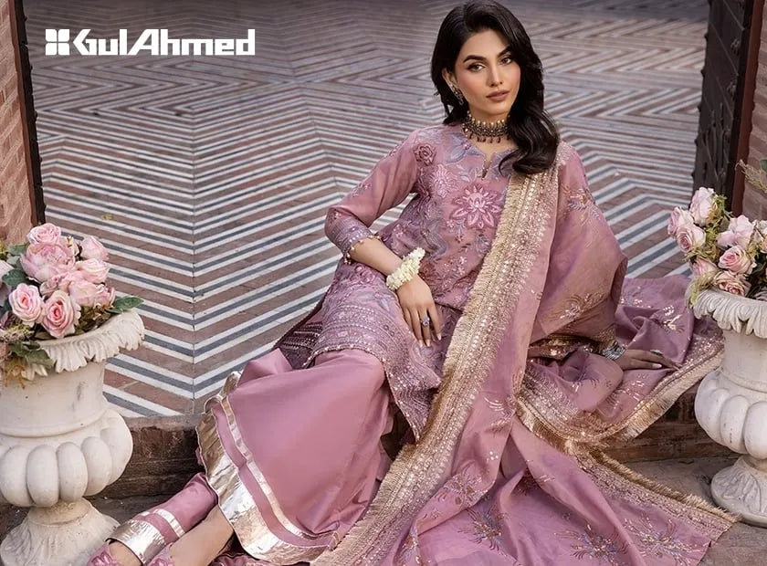 Celebrating Eid in Style: Finding the Perfect Pakistani Outfit at ZAL Collections