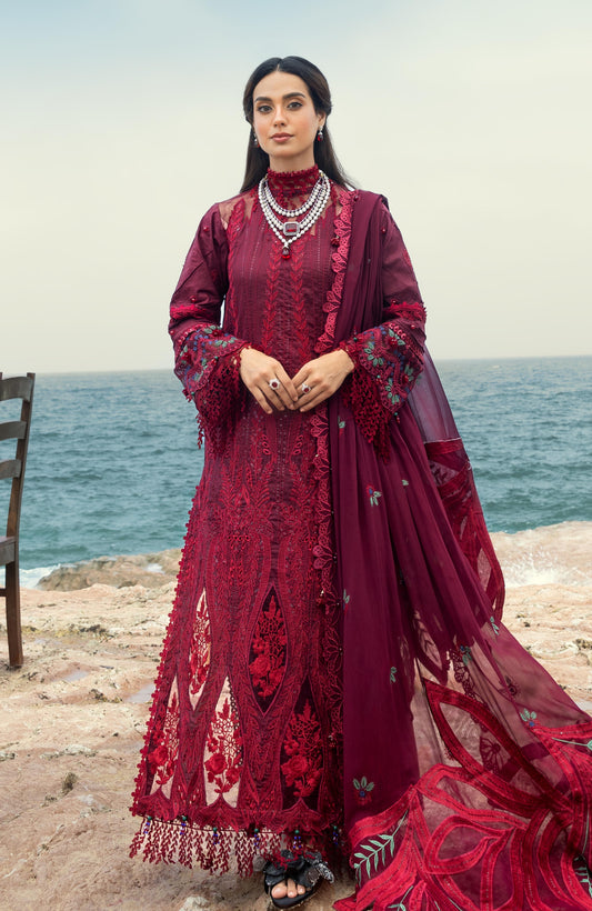 Iqra Aziz in Mahiymaan - 02