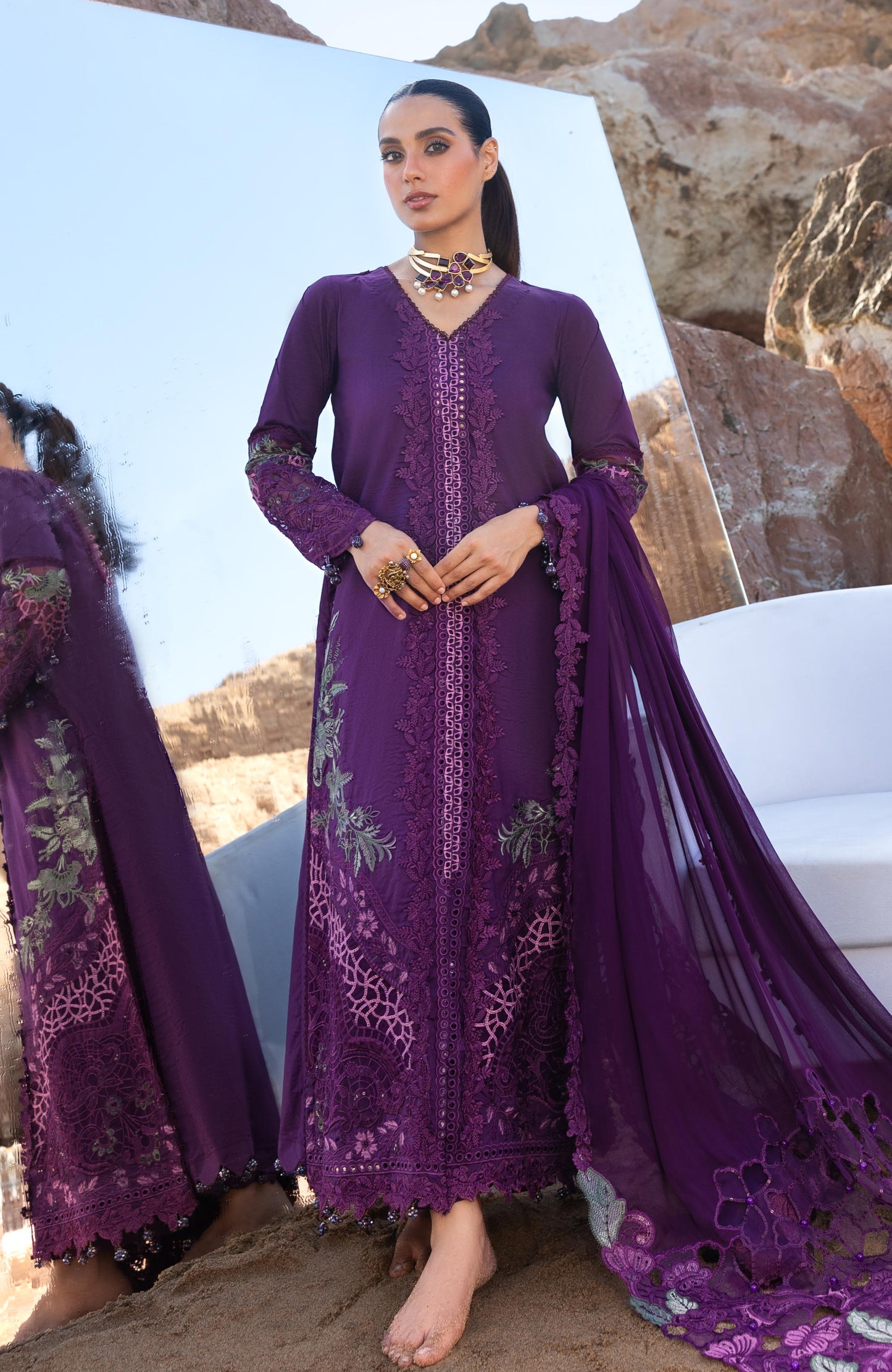 Iqra Aziz in Mahiymaan - 04