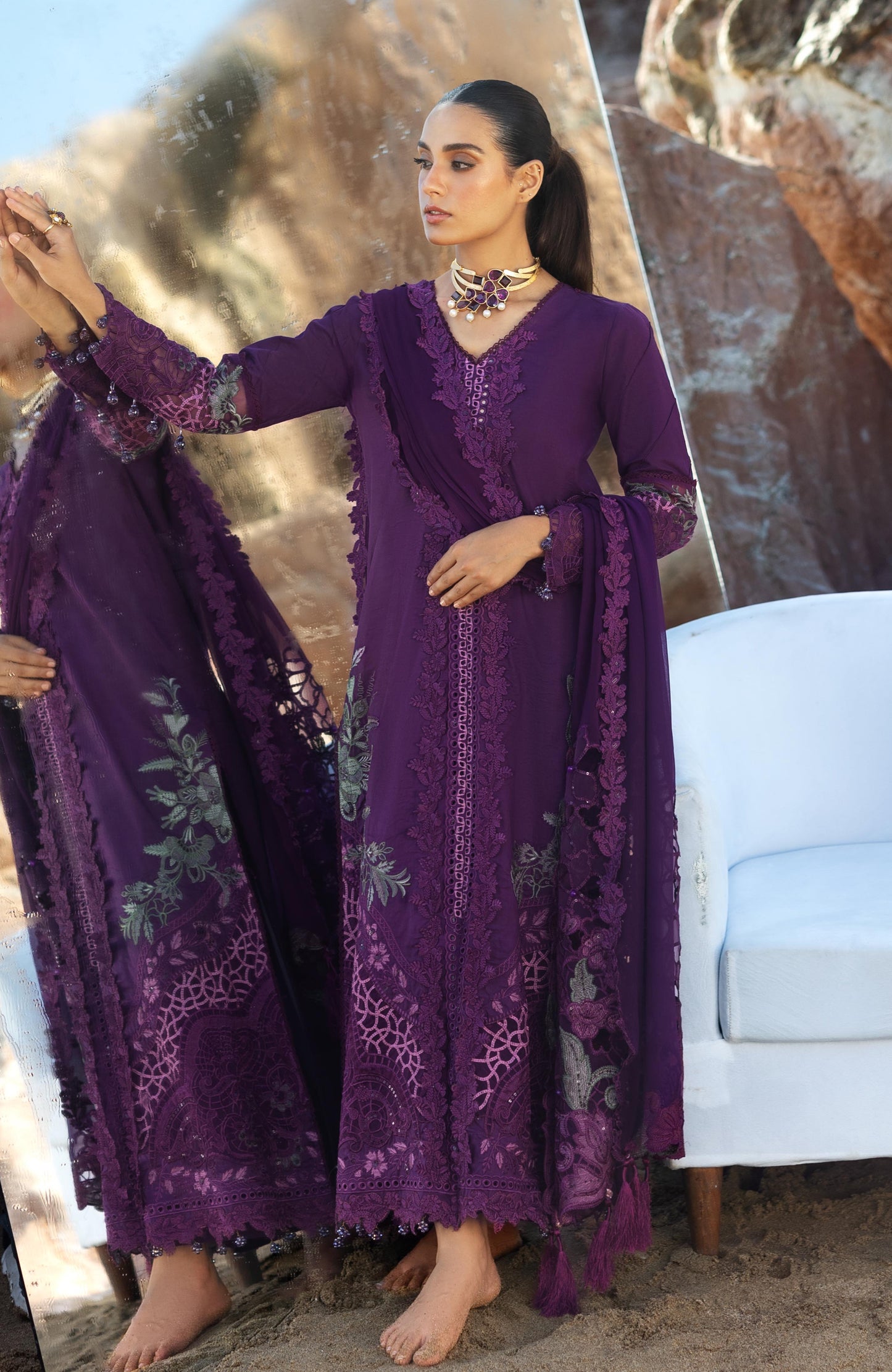 Iqra Aziz in Mahiymaan - 04