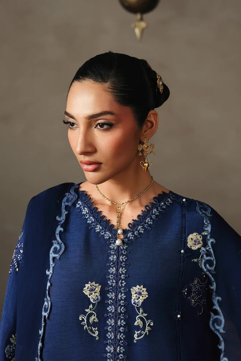 Qalamkar Luxury Pret - 04