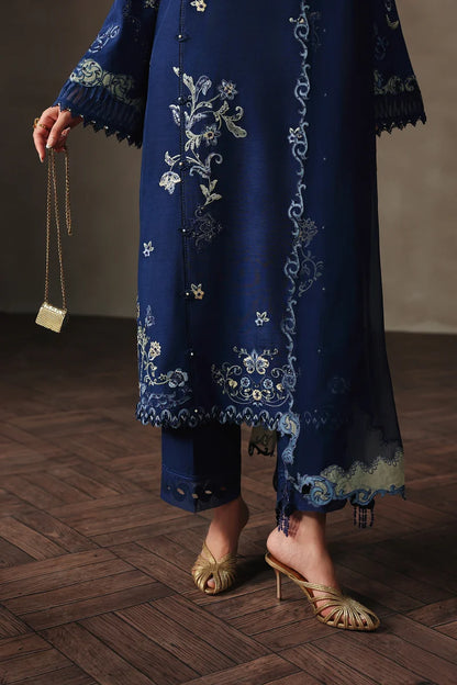 Qalamkar Luxury Pret - 04