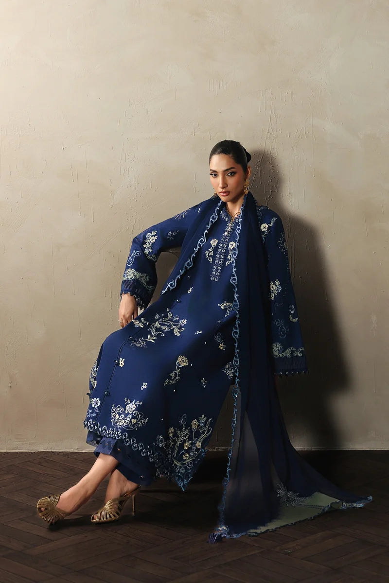Qalamkar Luxury Pret - 04